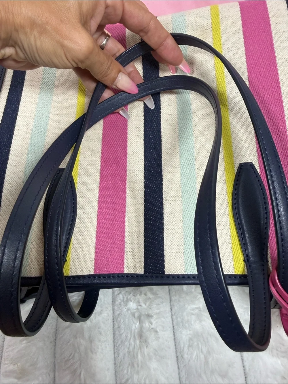 Kate Spade New York Market Breezy Stripe Medium Tote. So Gorgeous and Classic 🧡🤩
